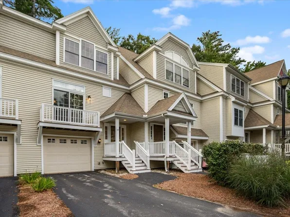 59 Hackett Hill Road, Manchester, NH 03102