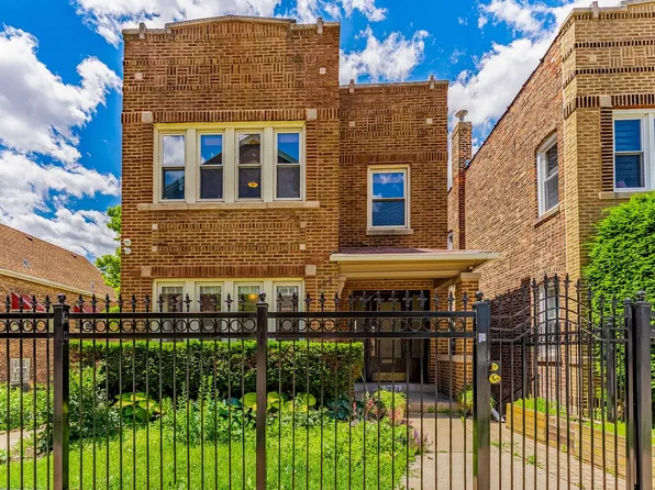 2844 S Throop St, Chicago, IL 60608