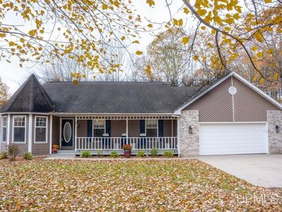 W8078 Collins Rd, Iron Mountain, MI, 49801