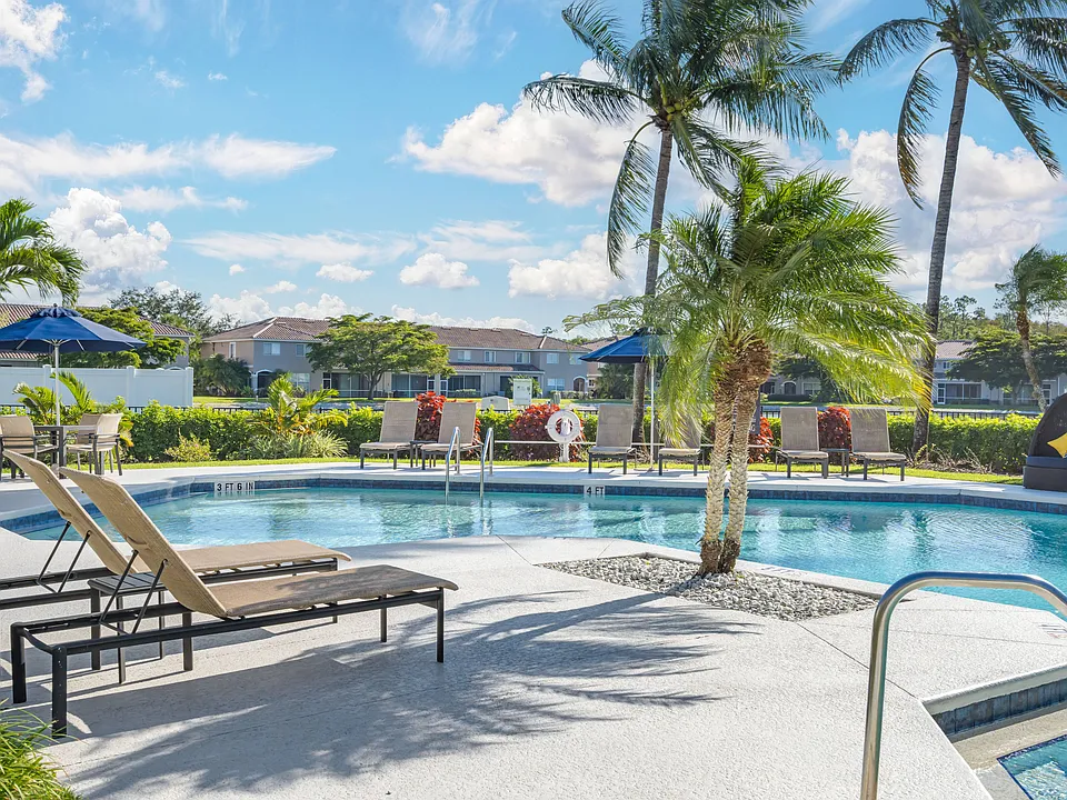 Resort-Style Pool