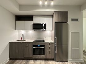 135 Lower Sherbourne St