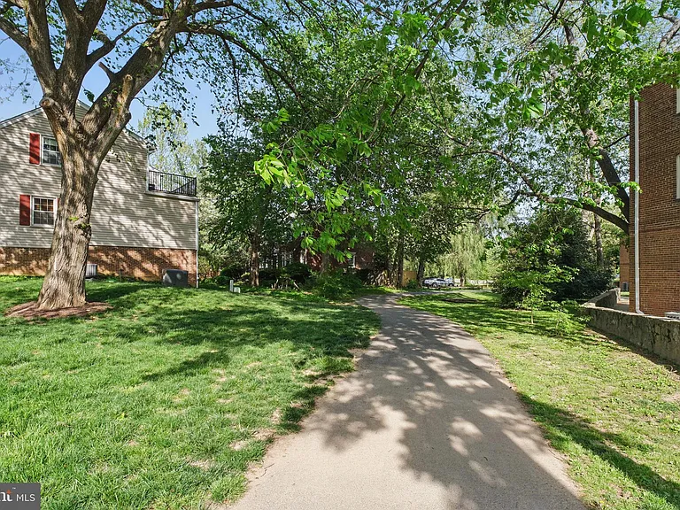 62 N Bedford St #62B — Photo 22