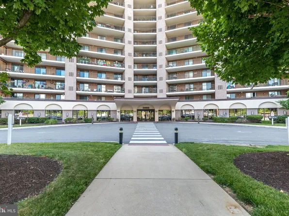 21035 Valley Forge Cir #1035, King Of Prussia, PA 19406