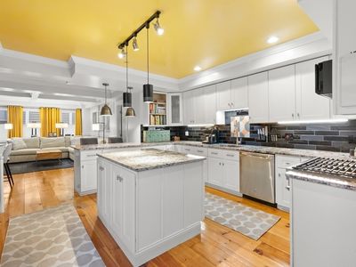 103 Bridge St #2, Salem, MA, 01970