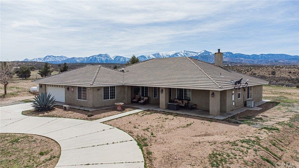 7492 Shasta Rd, Phelan, CA 92371 MLS HD22058183 Zillow