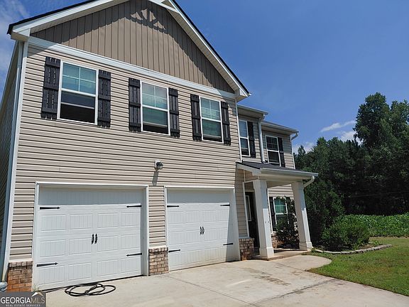 2nd image of 10 Windbrooke Dr