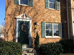 639 N Abingdon St, Arlington, VA 22203
