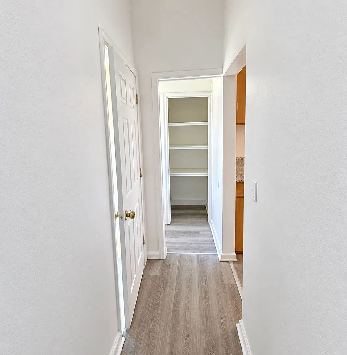 6511 Lansing Ave — Photo 4