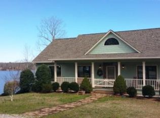 104 Eaton Pl, Boydton, VA 23917