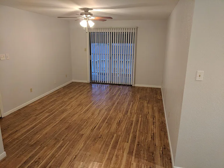 1002 Charisse St #D — Photo 2