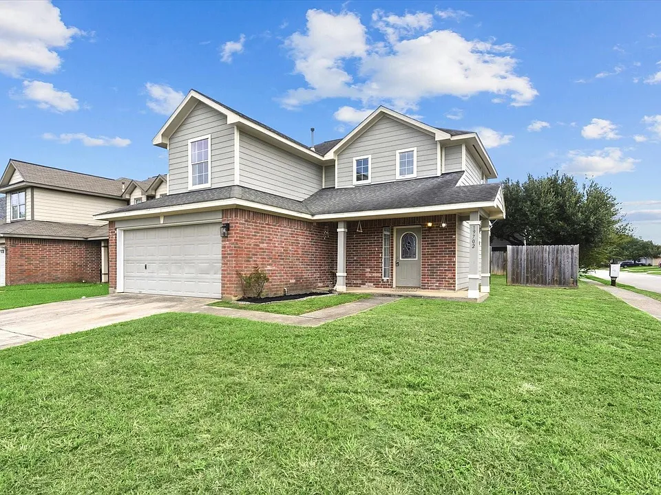 19702 Waterflower Dr