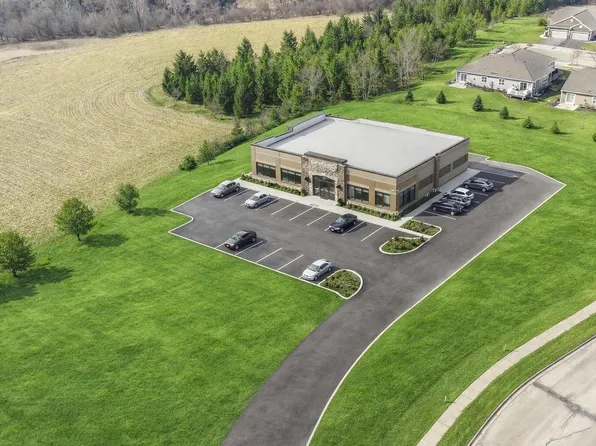 2704 South MAIN STREET, West Bend, WI 53095