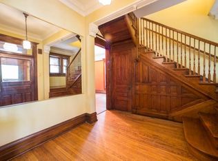1932 N Seminary Ave, Chicago, IL 60614