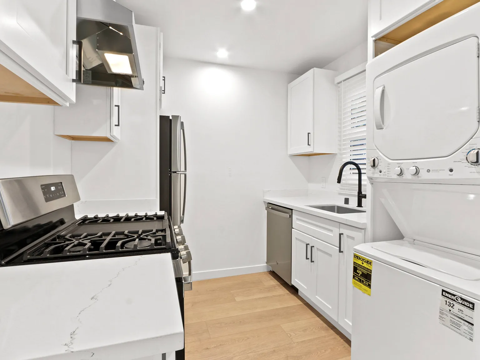 805 23rd Street — Photo 3
