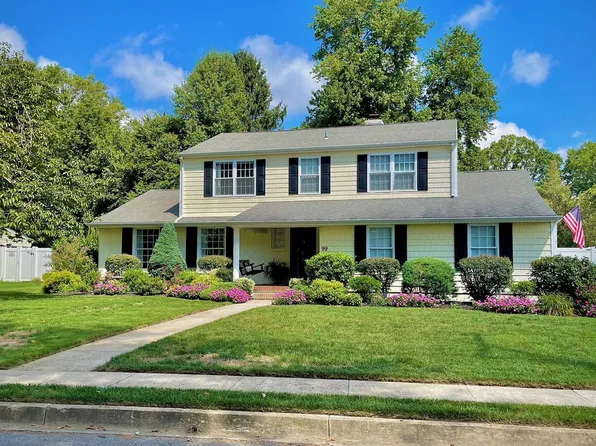 99 Lynnhaven Dr, Dover, DE 19904