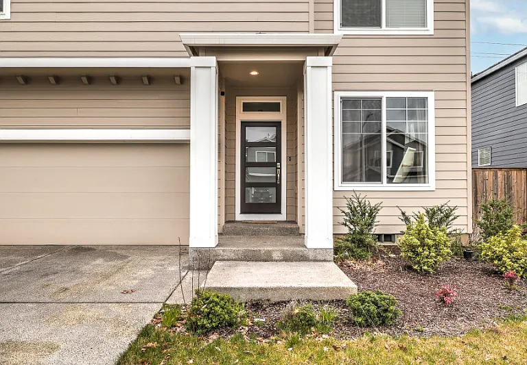 16212 SW Vance Ln — Photo 3