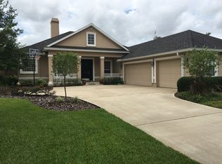 7896 Mount Ranier Dr, Jacksonville, FL 32256