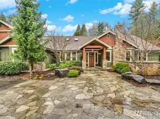 4111 Cooper Point Rd NW, Olympia, WA 98502