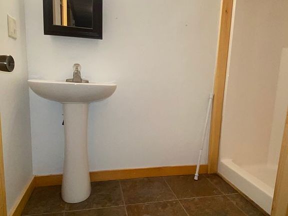 4th image of 68 Dorsey St #7