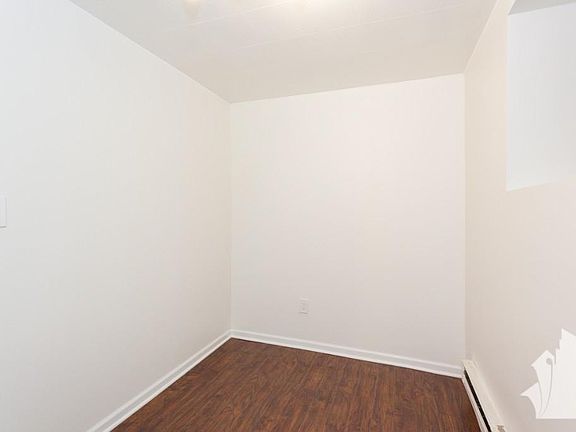 4th image of 1244 N Damen Ave