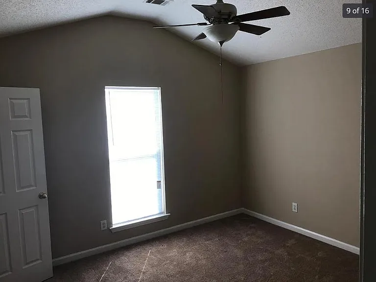 156 Galway Ln — Photo 4