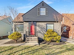 4077 Stonehaven Rd, South Euclid, OH 44121