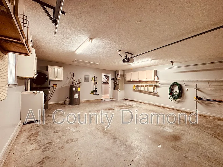127 Heather Dr — Photo 39