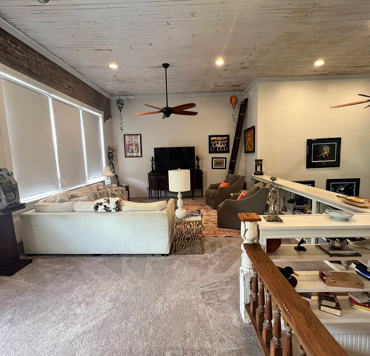 2 bed, 2.0 bath, $2,200 — Photo 1