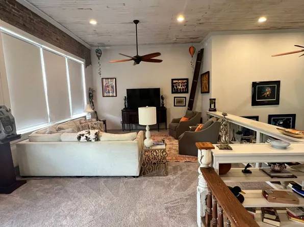 312 Main St APT A, Natchez, MS 39120