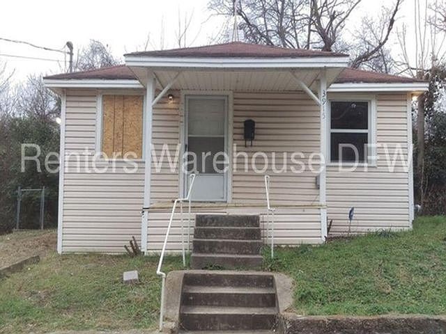 2nd image of 3915 Roberts Ave