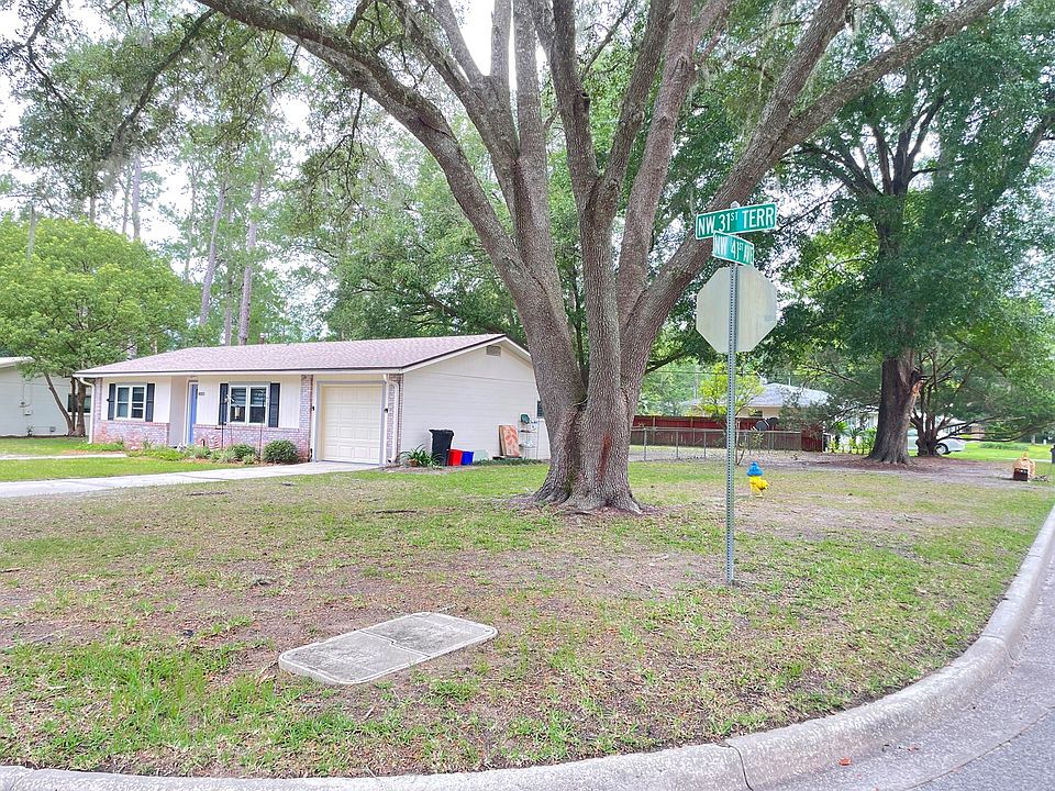 1st image of 4032 NW 31st Ter
