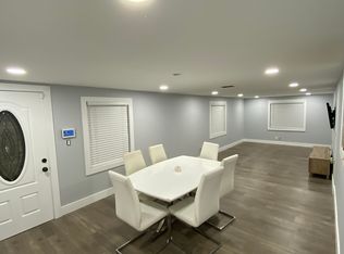 3195 Reo Ln, Palm Springs, FL 33461