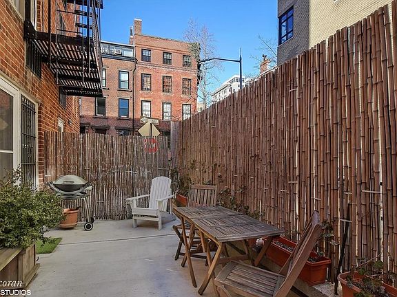 3rd image of 245 Henry St APT 1A