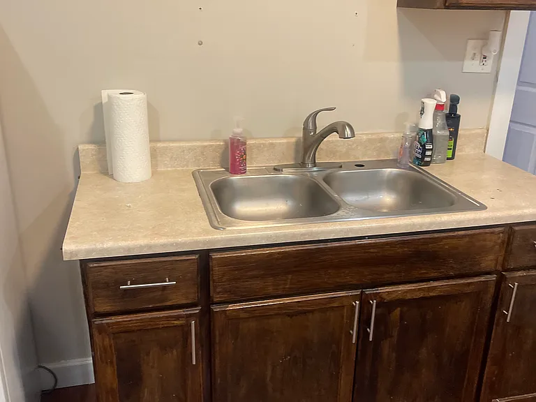 37 Holland Pl #2 — Photo 21