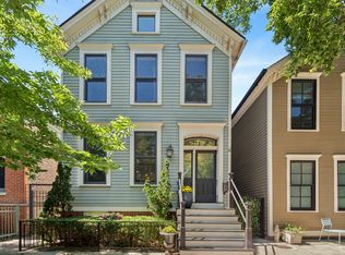 1728 N Hudson Ave, Chicago, IL 60614