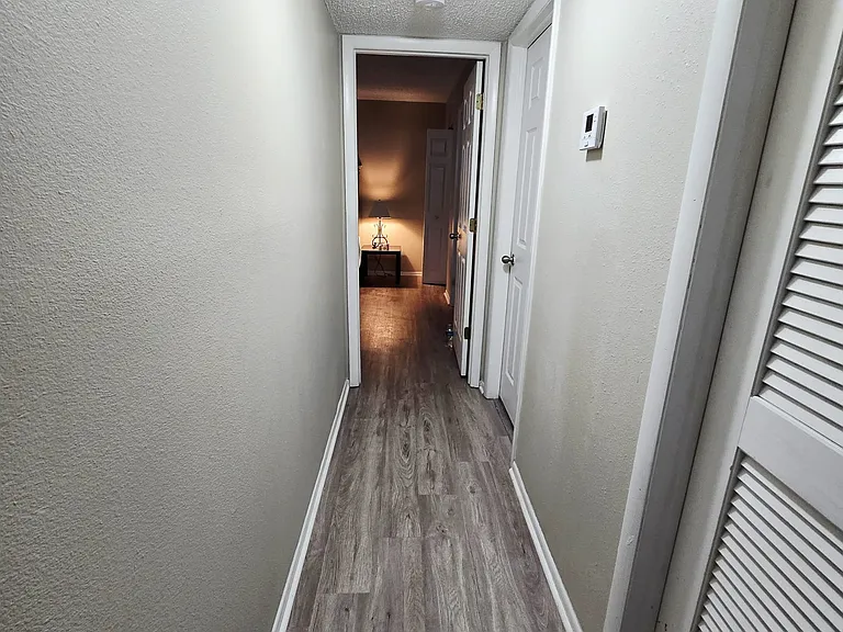 5582 Baywater Dr — Photo 12