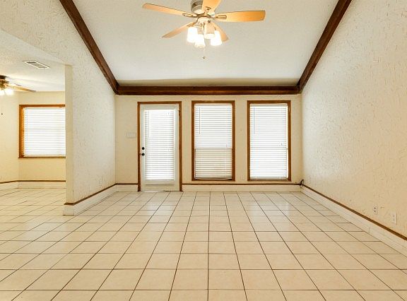 2nd image of 1213 Quail Ave