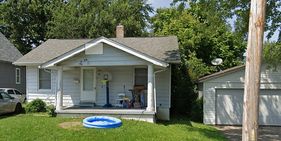 1st image of 1852 E Johns Ave