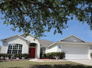 11704 Grove Arcade Dr, Riverview, FL 33569
