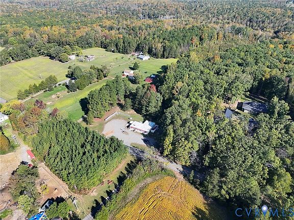 2nd image of 17330 Belsches Rd