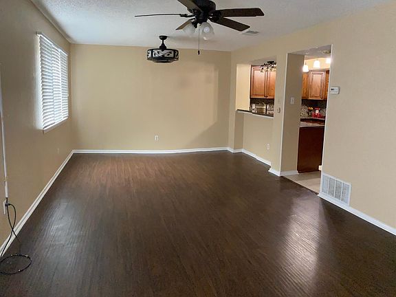 3rd image of 311 Harmony Ct #C