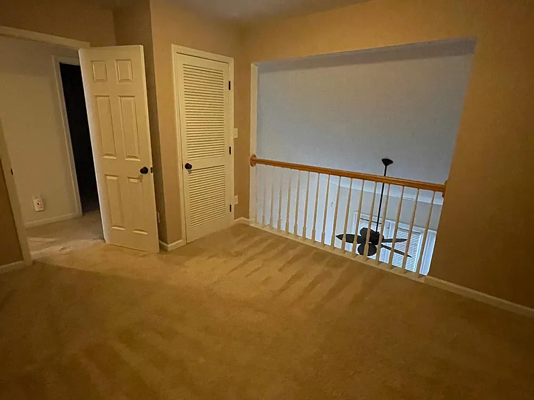 7602 Astoria Pl — Photo 4