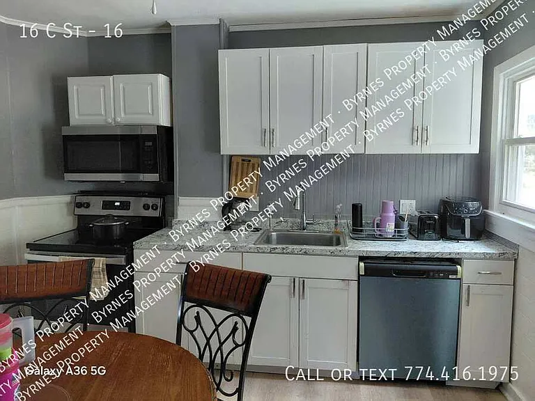 16 C St #16 — Photo 1
