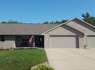 3861 Sandpiper Way, Green Bay, WI 54311