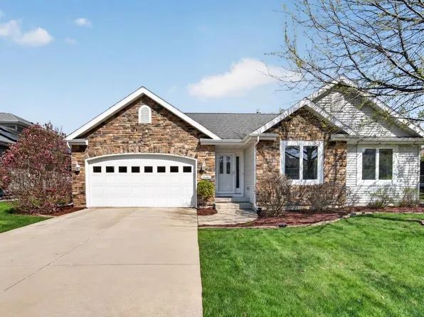 2646 Saw Tooth Dr, Fitchburg, WI 53711
