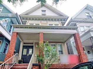 136 Shippen St, Weehawken, NJ 07086