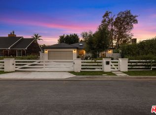 4525 Greenbush Ave, Sherman Oaks, CA 91423