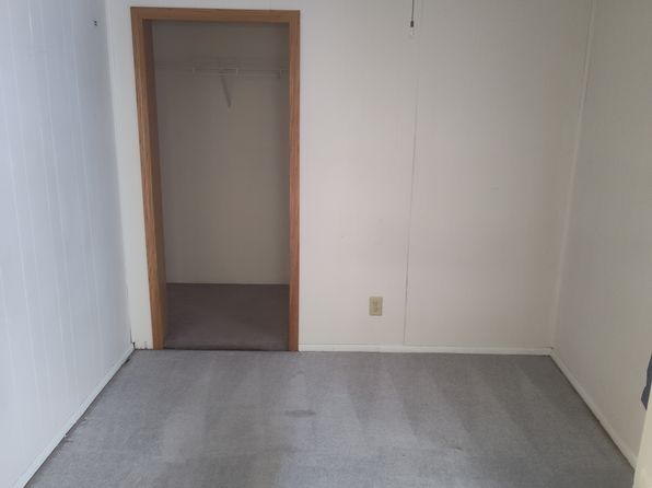 301 Barr Elms Ave APT 2