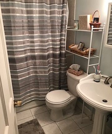 5th image of 23 Mohawk Dr