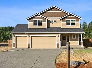 561 E Soderberg Rd, Allyn, WA 98524